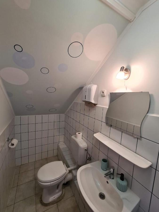Palantir Panzio Bed & Breakfast Miskolc Ngoại thất bức ảnh